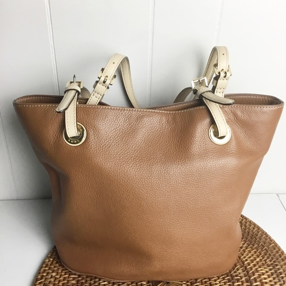 Michael Kors Light Brown Leather Shoulder Bag Purse - Picture 2 of 6